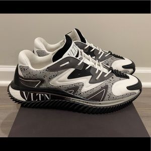 Mens Valentino sneakers